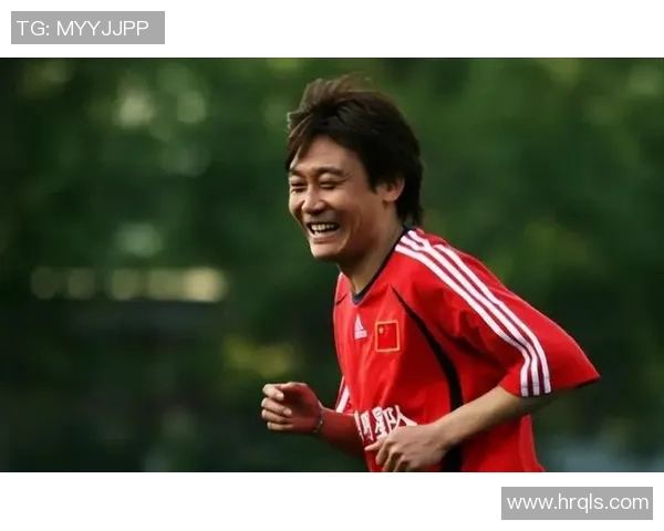 从低谷到巅峰一位足球巨星逆袭成长的励志真实故事