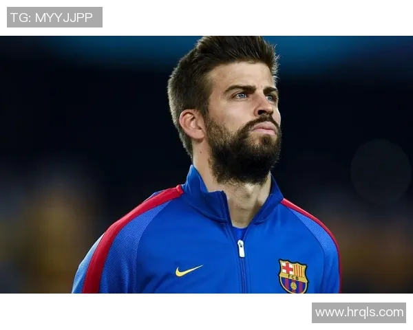 足球球星演绎个性毛刺发型展现场上与生活双重魅力风采